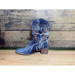 Denim Blue Jean Western Cowboy Boots Women’s Size 11 Point Toe New Never Worn